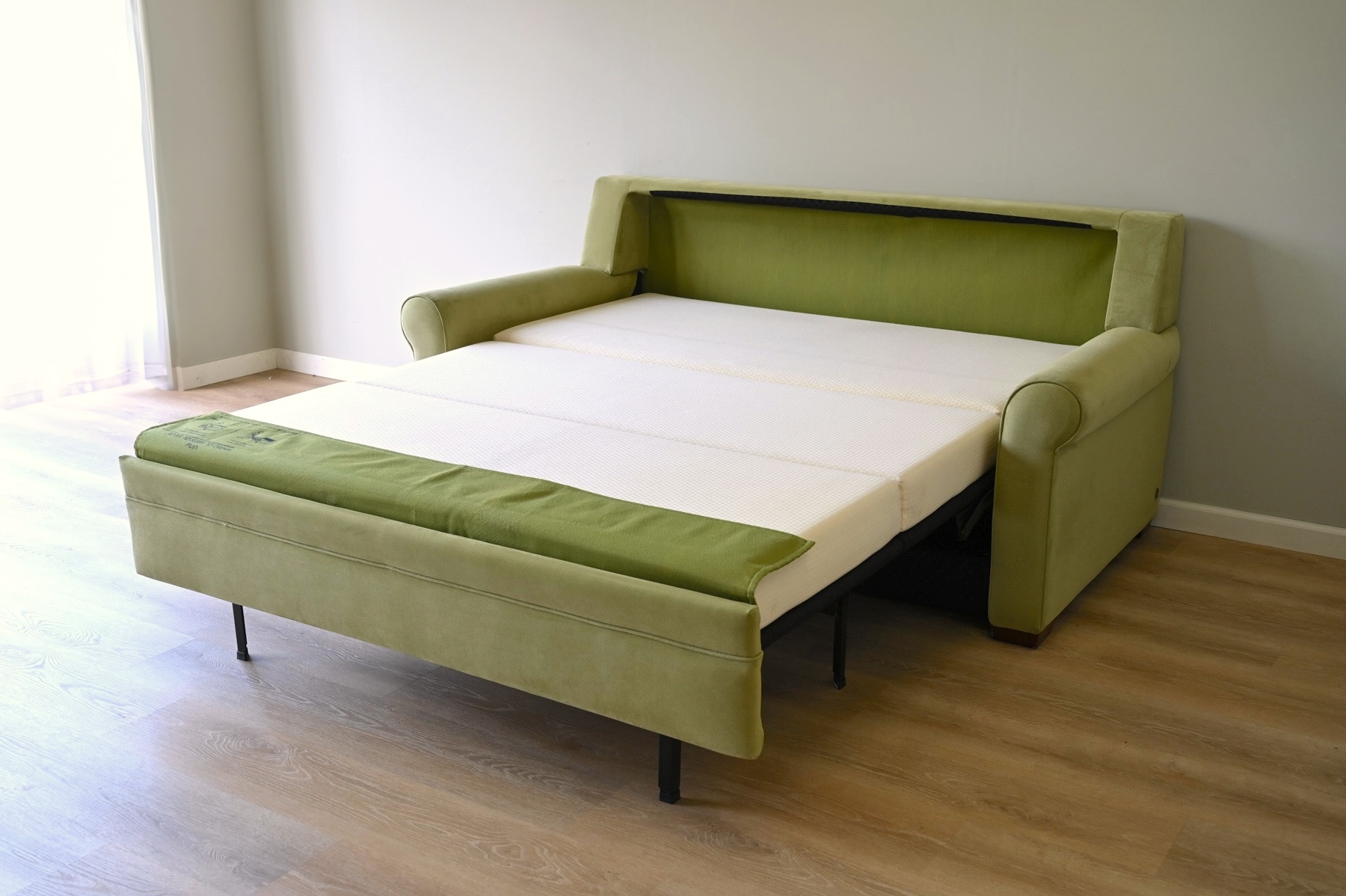 American Leather Sleeper