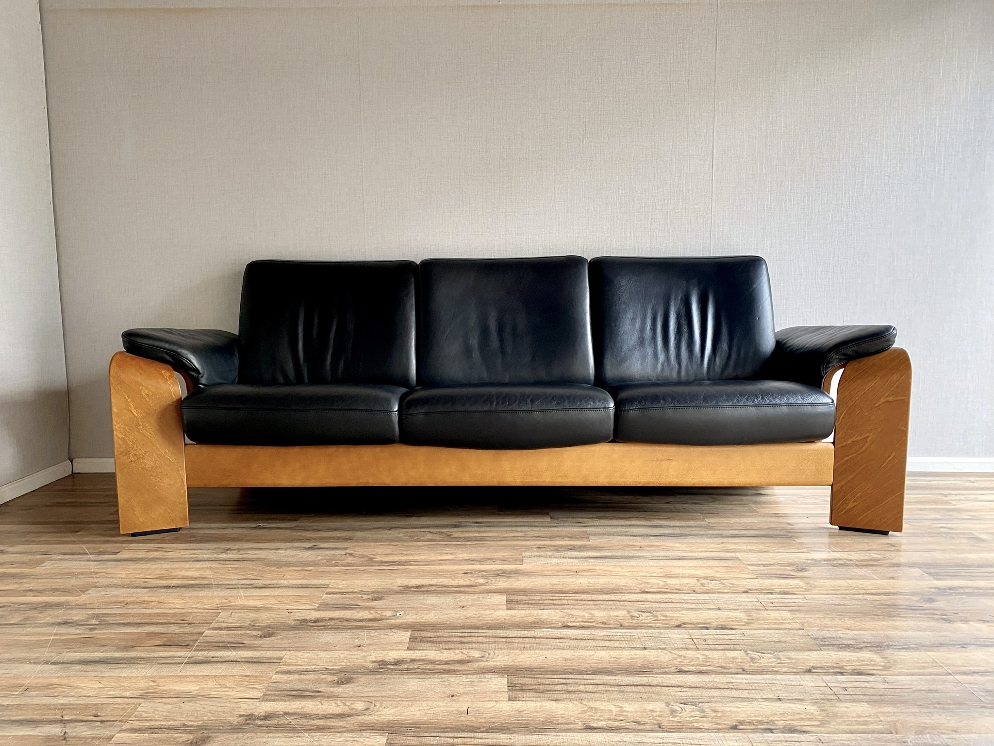 Ekornes Stressless Pegasus Sofa