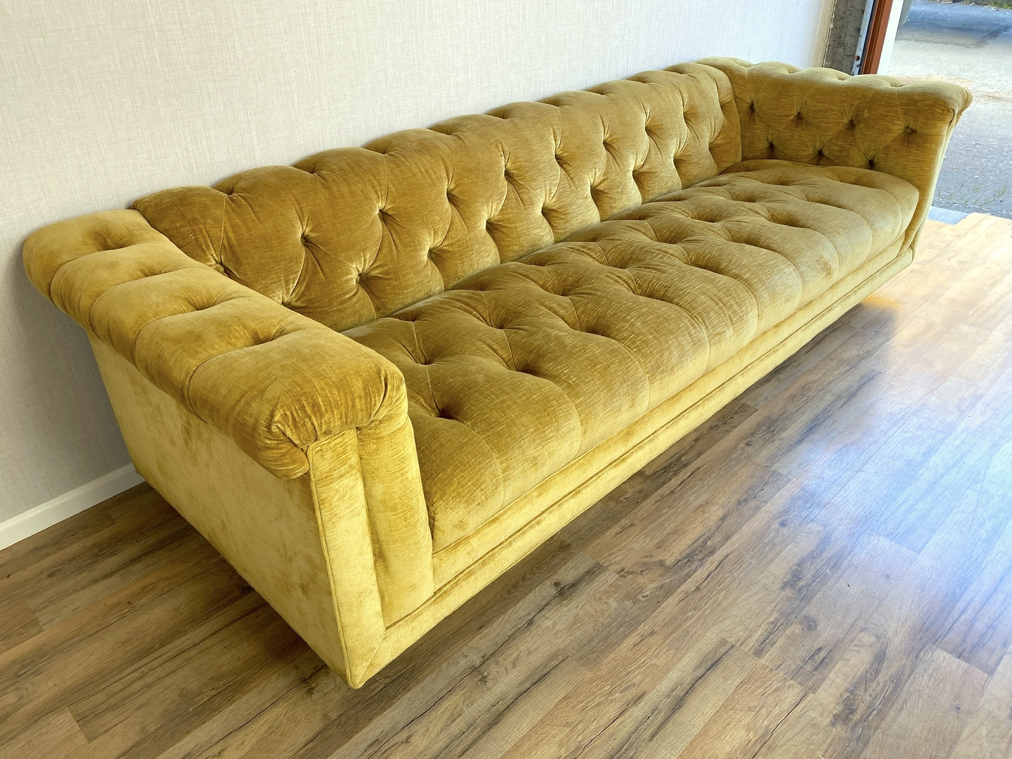 Hollywood Regency Era Vintage Tufted Gold Crushed Velvet Sofa