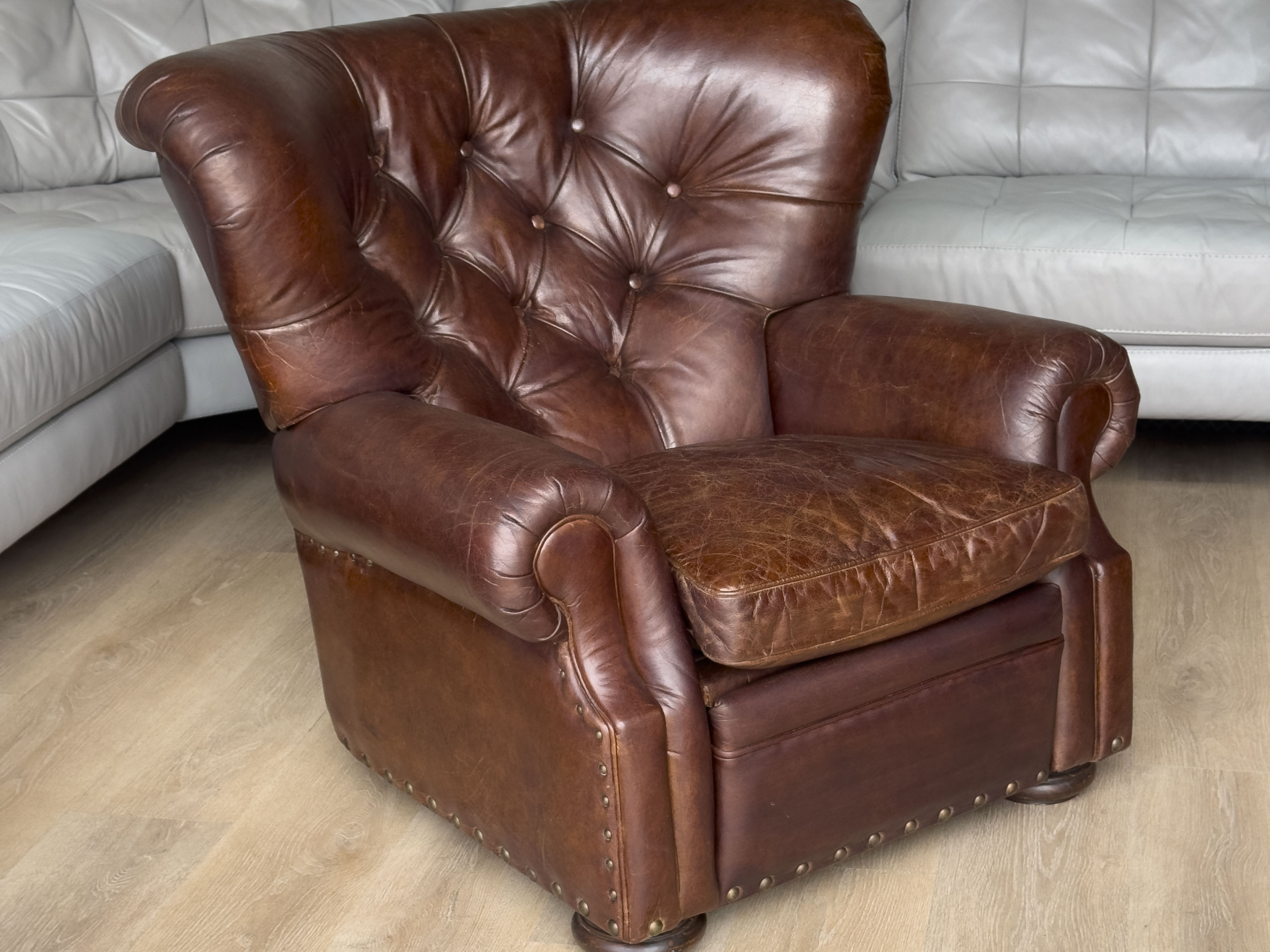 RH Recliner